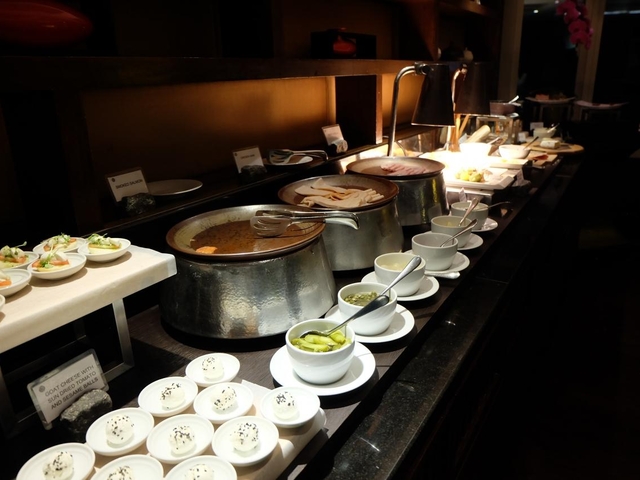 5. ヒルトン バンコク グランデ アソーク