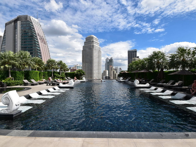 2. グランデ センター ポイント ホテル ターミナル 21