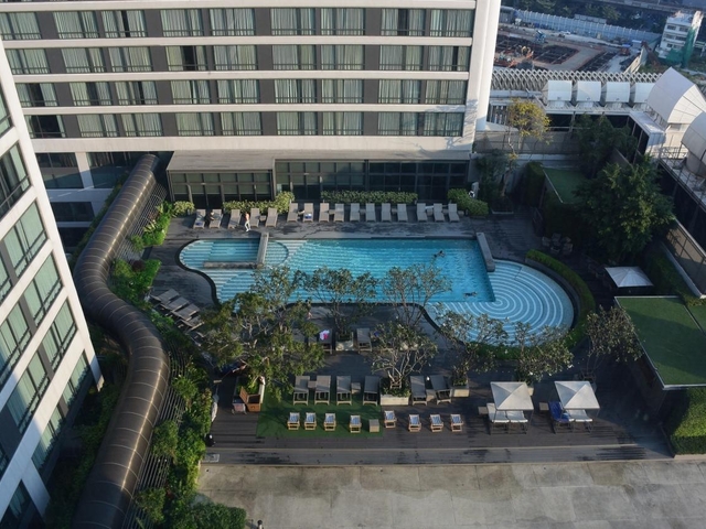 6. バンコク マリオット マーキス クィーンズ パーク