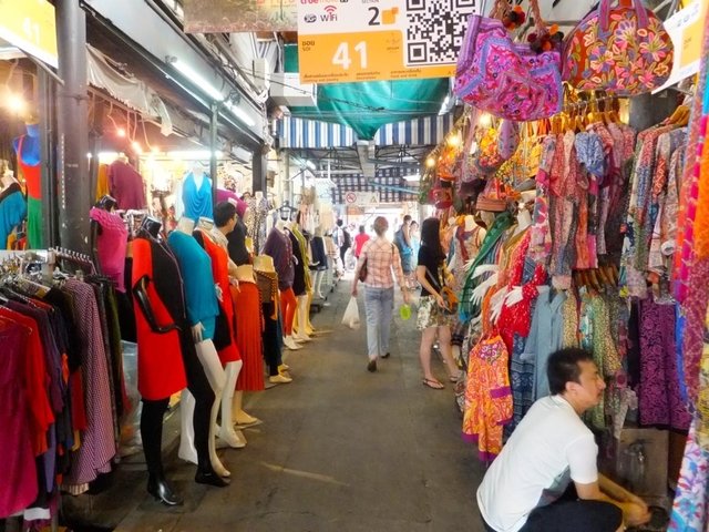 6. イエロー リボン ヒルズ ブティック スイーツ