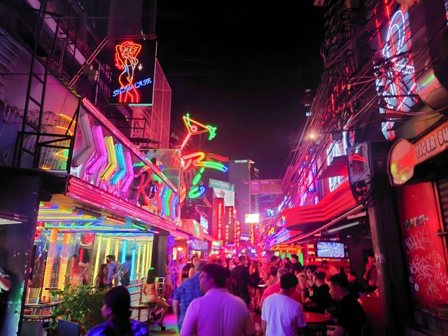 学生旅行におすすめのホテルで楽しいバンコクの旅を