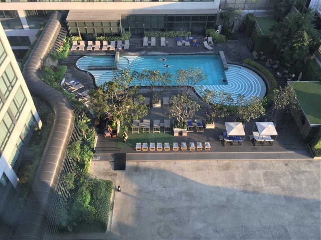 1. バンコク マリオット マーキス クィーンズ パーク