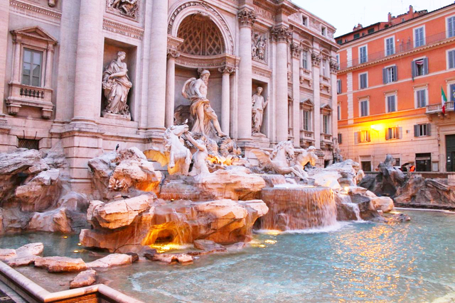 トレヴィの泉