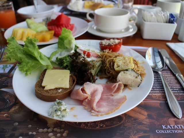 7. カタタニ プーケット ビーチ リゾート