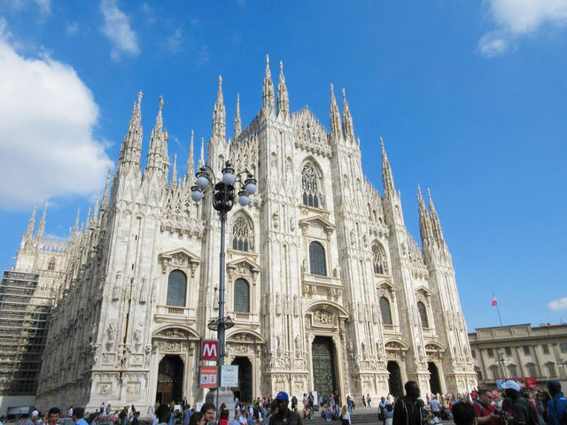 ドゥオーモ (ミラノ大聖堂)