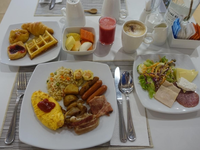 8. ダブルツリー バイ ヒルトン プーケット バンタイ リゾート