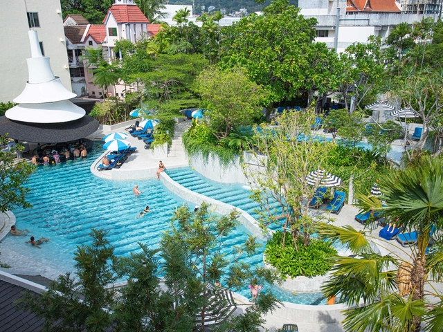 10. ザ ロイヤル パラダイス ホテル&スパ