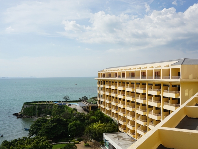 6. デュシ タニ パタヤ