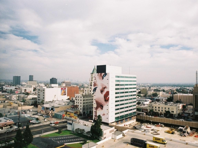 6.ホリデイ イン エクスプレス ハリウッド ウォーク オブ フェイム