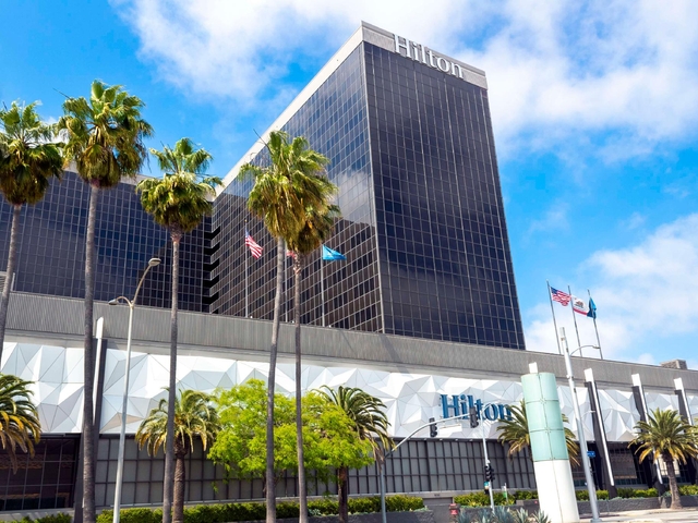 12. ヒルトン ロサンゼルス エアポート / 空港近く(トーランス)
