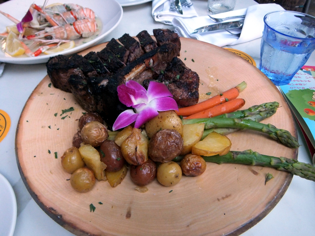 イル ルピーノ トラットリア ＆ ワイン バー