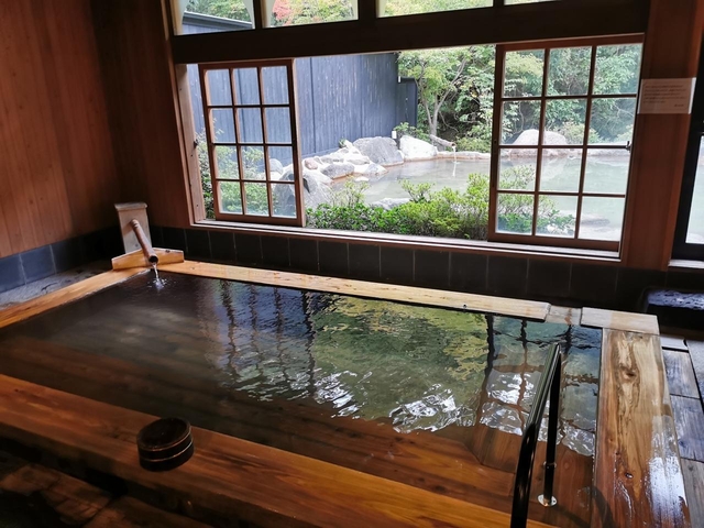 19. 【熊本】黒川温泉 山あいの宿 山みず木 / 紅葉と温泉を満喫