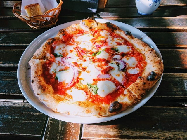 ラッテリア ベベ カマクラ