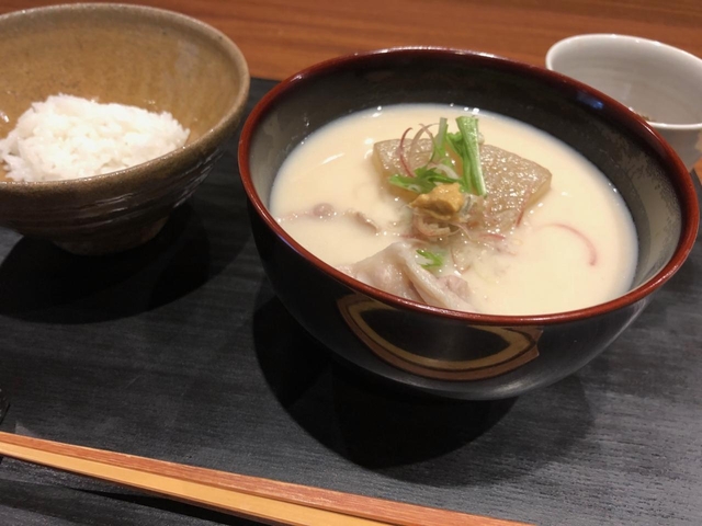 8. ほんのり甘くてあったまる「白味噌料理」