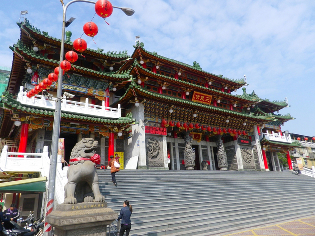 三鳳宮(さんほうきゅう)