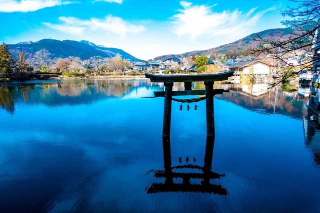 17. 大分・金鱗湖の朝霧