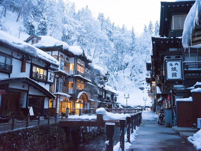 4. 銀山温泉 / 山形県尾花沢市
