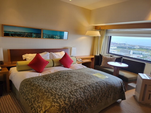 神戸ポートピアホテル