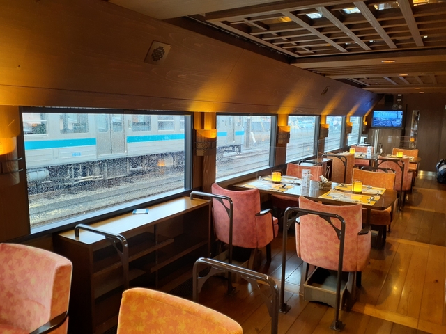 四国まんなか千年ものがたり / 四国