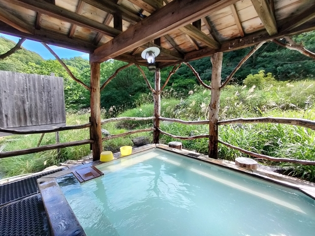 乳頭温泉郷 黒湯温泉