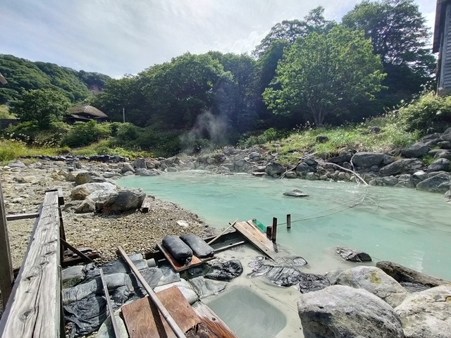 乳頭温泉郷 黒湯温泉