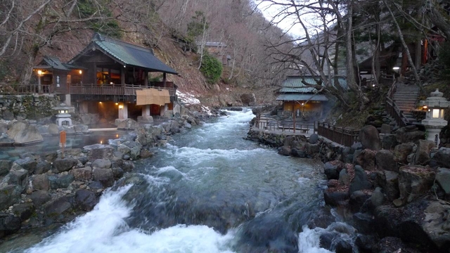 宝川温泉汪泉閣