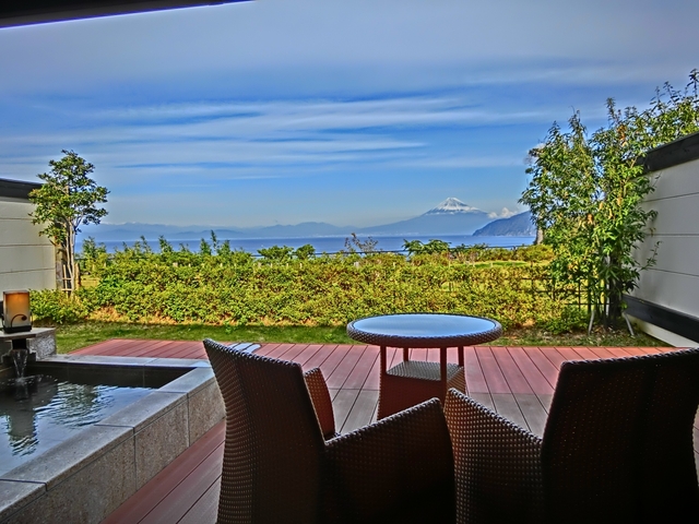 世界遺産 富士山を望む宿 富岳群青 / 東海・静岡県
