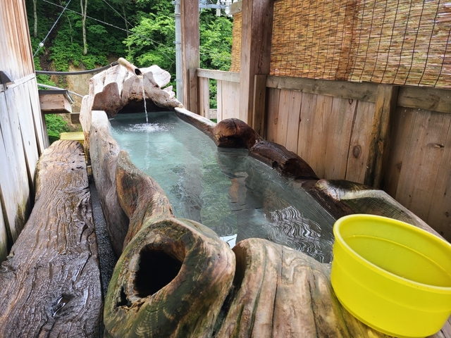 絶景温泉25選！客室露天風呂付き温泉宿・日帰り湯も | トラベルマガジン