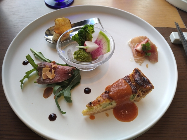 7. MAIN DINING by THE HOUSE OF PACIFIC