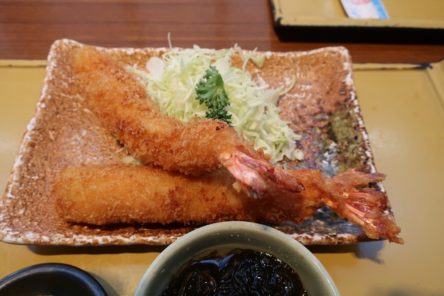 名物の名古屋グルメ7. エビフライ