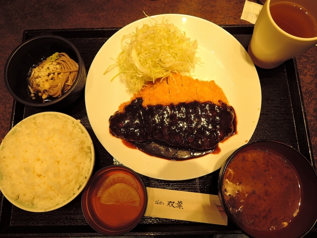 名物の名古屋グルメ8. みそかつ