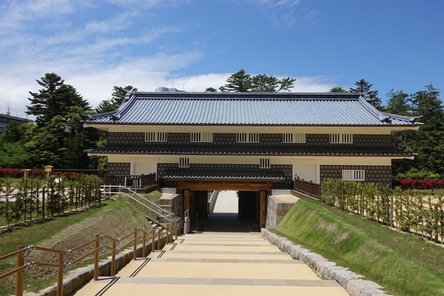 金沢城