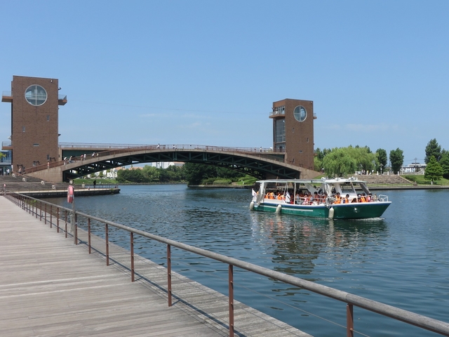 富岩運河環水公園