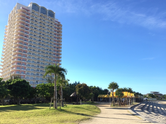 ザ・ビーチタワー沖縄 / 北谷町美浜