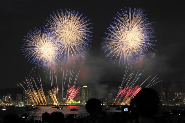 5. みなとこうべ海上花火大会 / 兵庫県神戸市