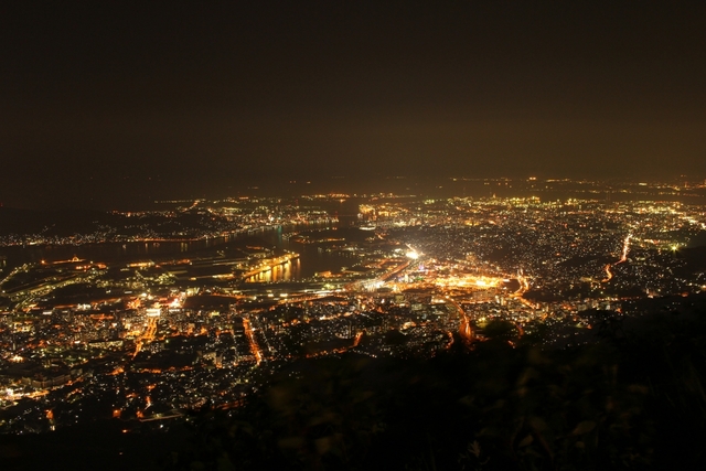 10. 小倉随一の絶景スポット「皿倉山」