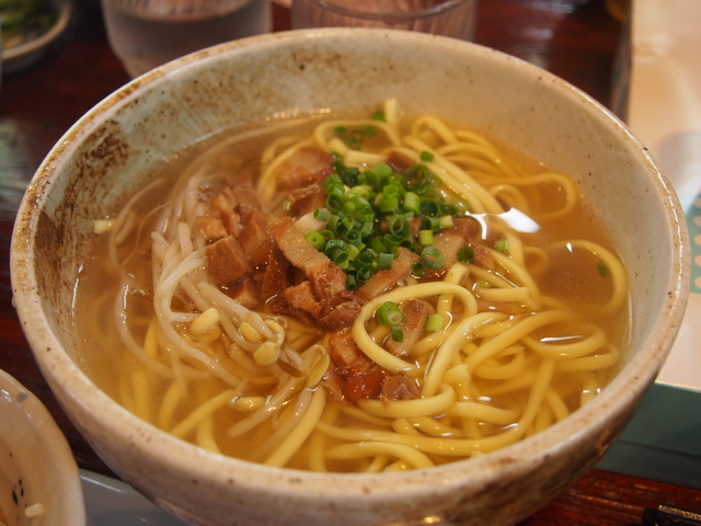 5. 竹富島ならではの島ごはん＆スイーツを食べよう