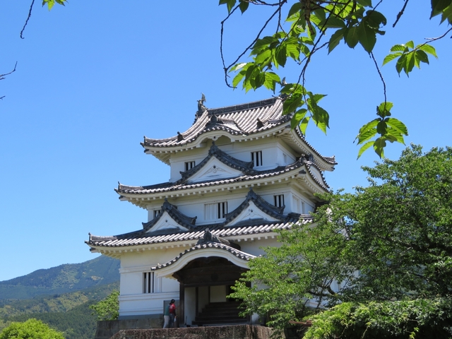 13. 貴重な現存天守から宇和島の街を一望「宇和島城」