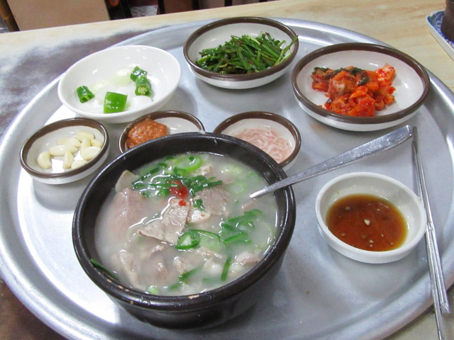 松亭(ソンジョン)３代クッパ