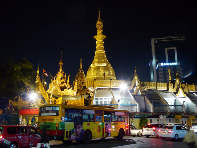 スーレーパゴダ