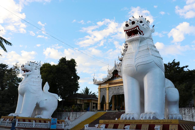 マンダレーヒル