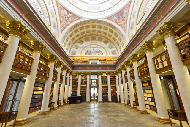 フィンランド国立図書館