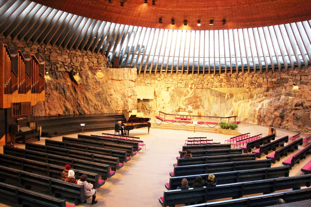 テンペリアウキオ教会