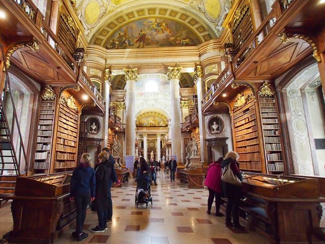 オーストリア国立図書館