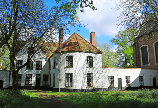 ベギン会修道院