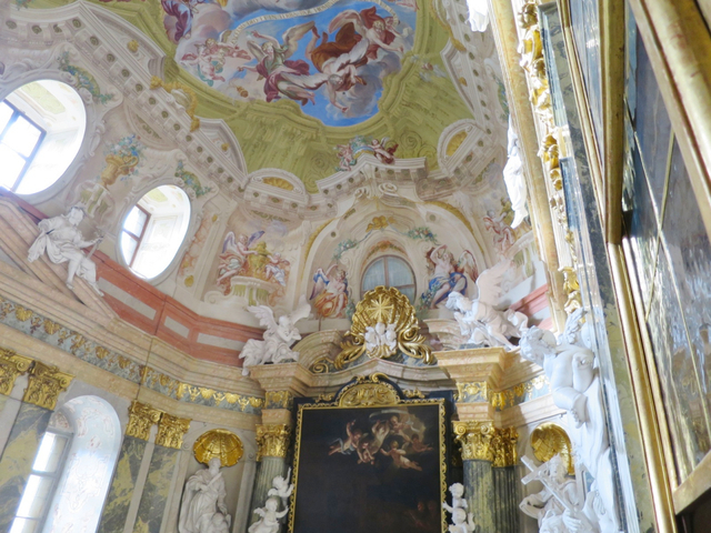 ヴァルチツェ城