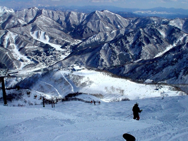 苗場プリンスホテル