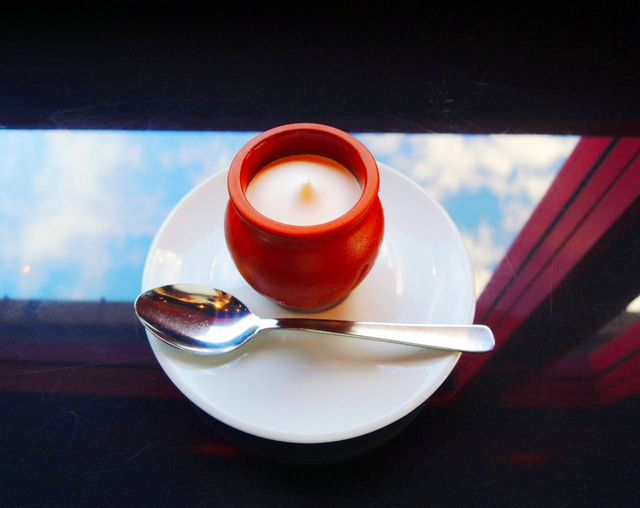 「神戸魔法の壷プリン®」 / 神戸フランツ