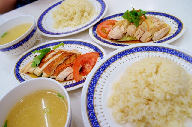 ラッキーチキンライス