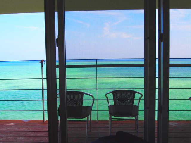 4. 海辺の宿 あまみく